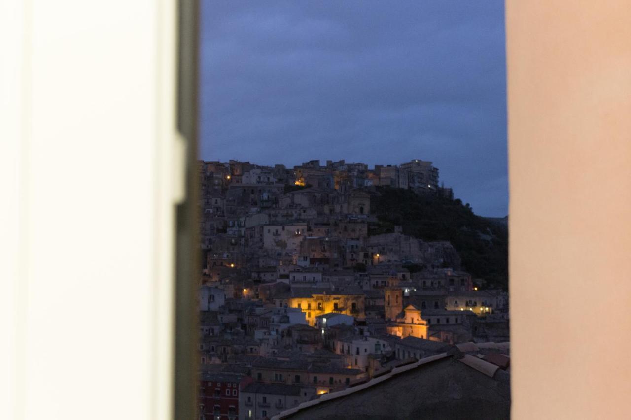 Oikos - Ragusa Ibla 外观 照片